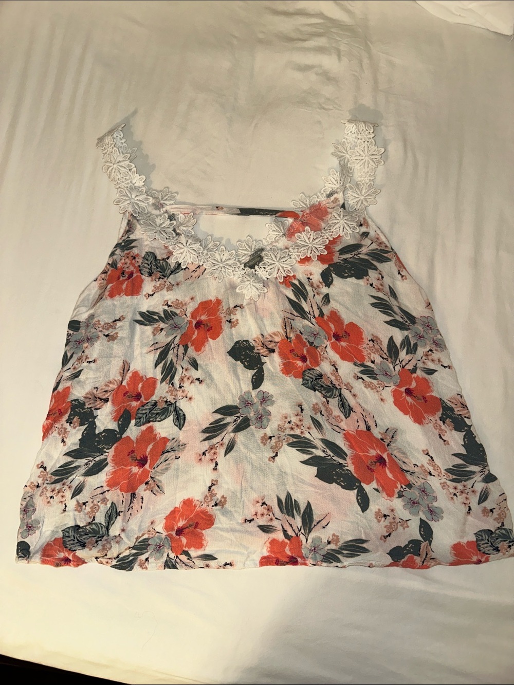 Charlotte Russe White Floral Cami with Coral Flowers and Gray  Lace Trim H3